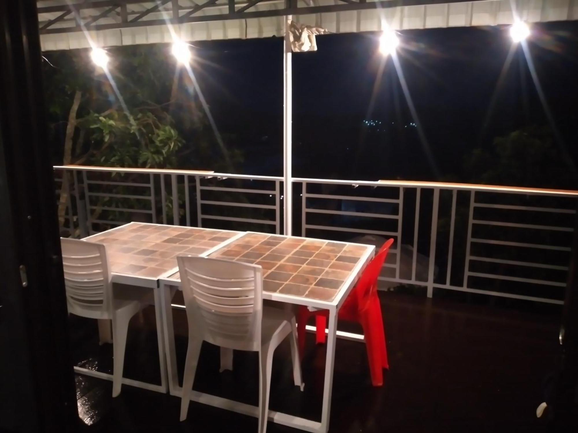 บ้านแช่มช้อย Као Ко Стая снимка