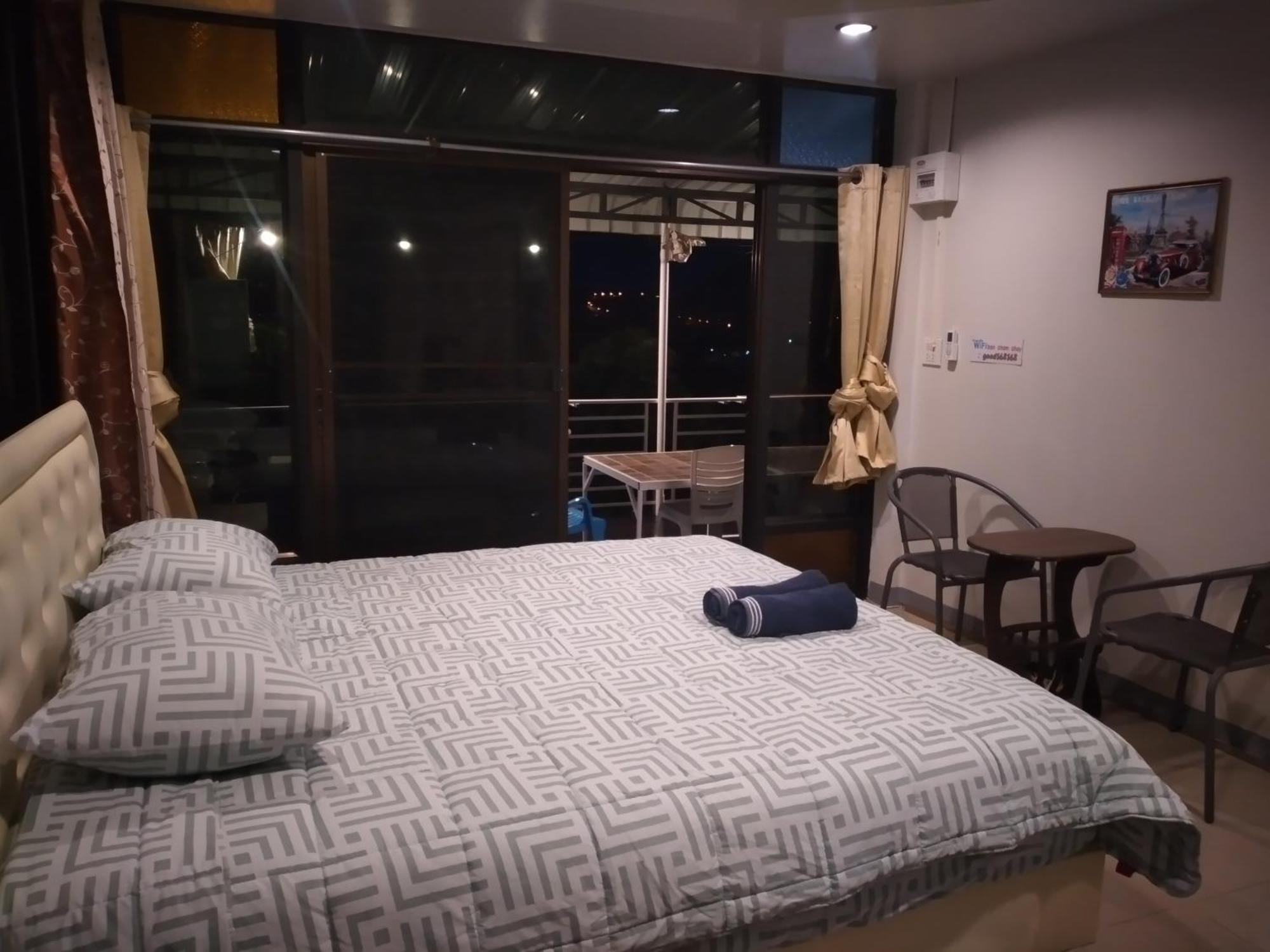 บ้านแช่มช้อย Као Ко Стая снимка